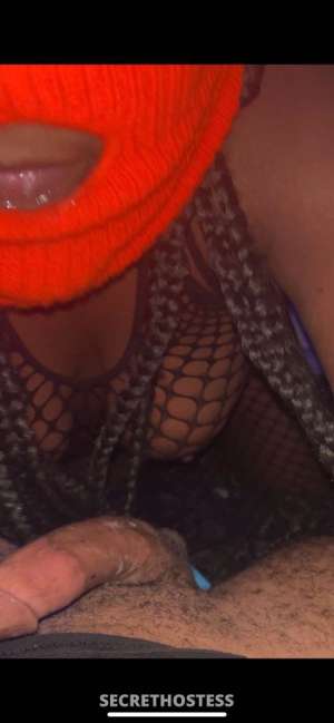 Pop Like A Fire Work 25 year old Escort in Fayetteville AR