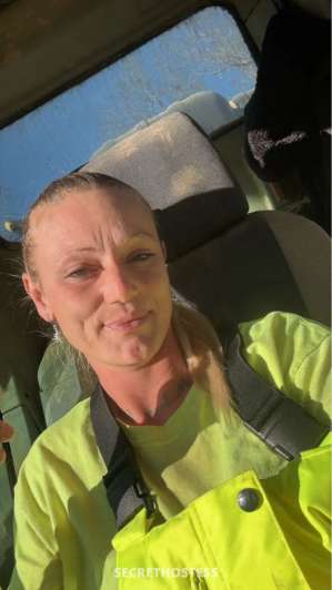 No emotion no feeling no relationship just sex 33 year old Escort in Sunshine Coast