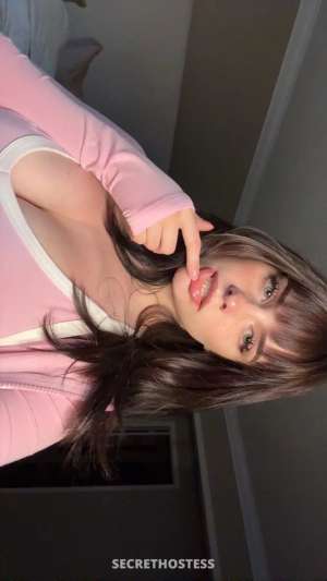 Hey there i am sophie a masseuse,i offer massage&amp; 26 year old Escort in Salisbury MD