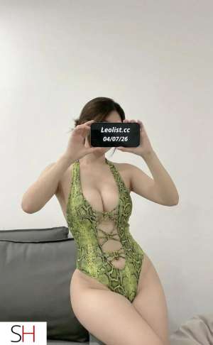 Asian Lady Just arrived for Vacation Fun 21 year old Escort in Brampton