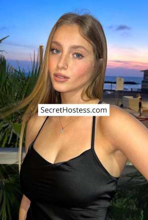 Dulcie, Agency 21 year old Escort in Paris