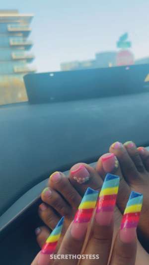 STRANDED WITH A FAT CAT - Ebony queen BOTH submissive and 23 year old Escort in Yuma AZ