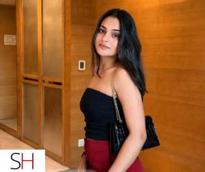 23 year old Asian Escort in Brampton Hot Indian Punjabi student girl available for you
