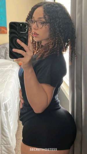 I am available right now💦Young🔥Hott$ Classy and Wet 25 year old Escort in Thunder Bay