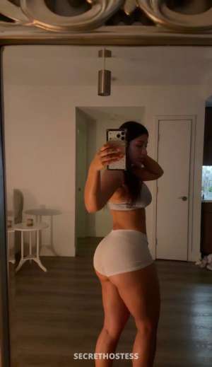 Hot baddie available for Hookup and massage 28 year old Escort in Queens NY