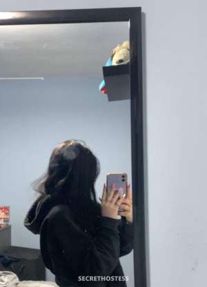 22 year old Caucasian Escort in Richmond Hill NEW IN TOWN Come taste what obsession feels like