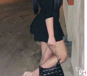22 year old Latino Escort in London Outcall Hot girl xx call me x x xxxxx Outcall, Independent