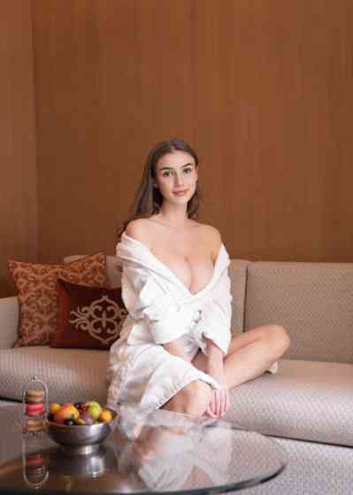 27 year old Escort in Akureyri available for sex hook-up, add my Telegram: @