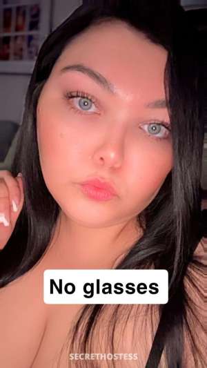 SSBBW Jasmine ONLY HERE THIS WEEKEND 27 year old Escort in Evansville IN