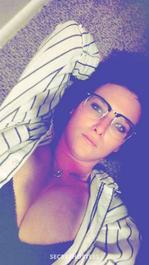 Looking To Have A Little Bit Of Fun Well Im Your Girl 28 year old Escort in Brunswick GA