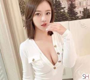 23 year old Asian Escort in London Exclusive Asian Darling Available In TW5, Agency