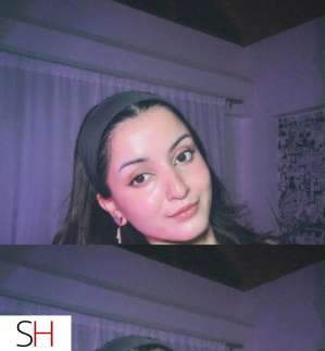 New Punjabi Student Girl Available 23 year old Escort in Brampton