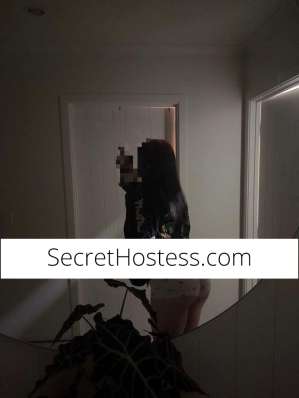 Sensual Sol 20 year old Escort in Sydney