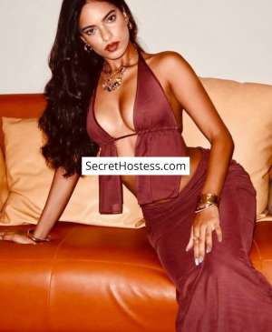Dina, Agency 21 year old Escort in London