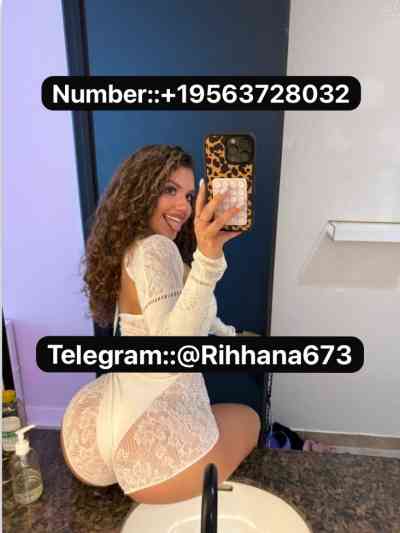 25 year old Escort in Ashburn VA I am available for sex both incall and outcall service—