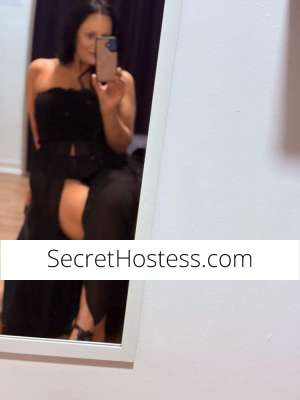Escort Image - 17