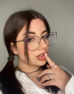 I’m available atxxxx-xxx-xxx. Send me a text message I 27 year old Escort in Rockford IL