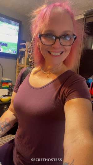 SEXY M I L F like a wine wine only gets better with age 53 year old Escort in Louisville KY