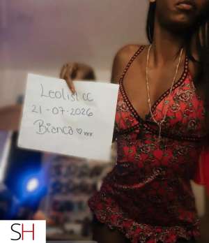 25Yrs Old Escort Laval Image - 2