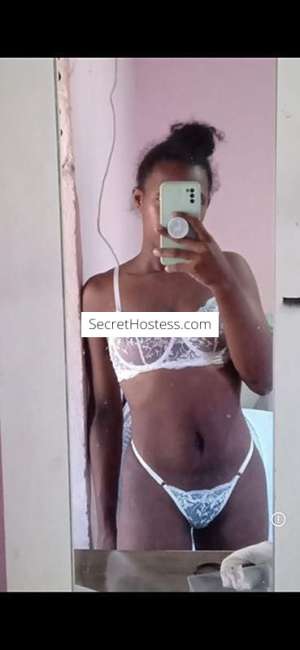 Sem local 25 year old Escort in Palmas
