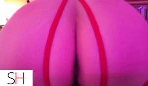 26 year old Asian Escort in Calgary New young prtty girl wendy dfk riming cim bbbj
