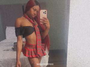 pretty petite chocolate 28 year old Escort in Tucson AZ
