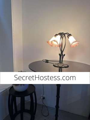 Escort Image - 17