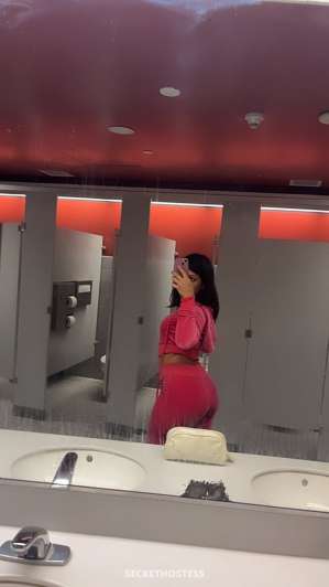Rosalie Escort model, 22 in Los Angeles, US 0 year old Escort in Los Angeles CA