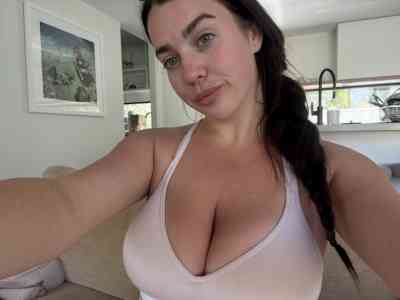 24 year old Escort in Darwin Available for hookups 💦… horny