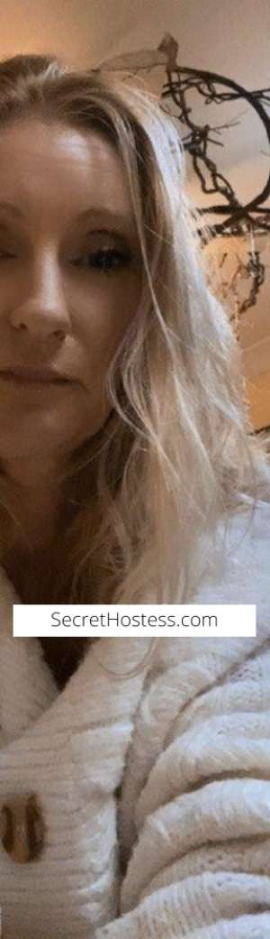 40 year old New Zealander Escort in Rockingham Enchanting