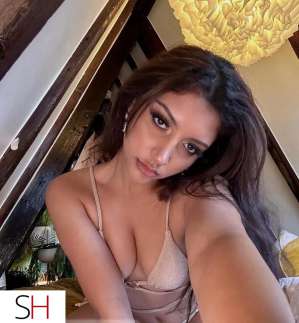 22 year old Escort in Saint-Lin-Laurentides Le meilleure investissement assurÉ incall/outcall