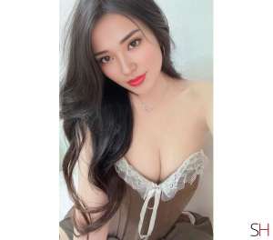 Beautiful Asian, Independent 24 year old Escort in Lancaster