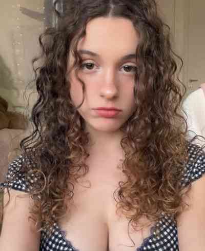 26 year old American Escort in Pleasanton CA I’m a Professional masseuse