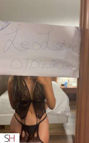 Hourglass Tanned Barbie DDD Tits 24 year old Escort in Markham