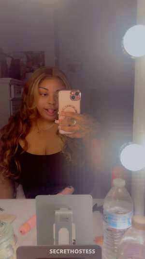 Bella B 29Yrs Old Escort Kenosha-Racine WI Image - 2