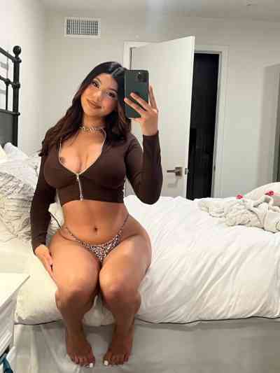 26 year old American Escort in Krabi Hey, I am Lillian