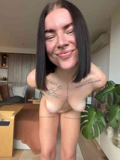 28Yrs Old Escort 5CM Tall Allentown NJ Image - 0