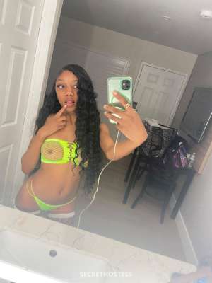 Petite ebony incalls outcalls 23 year old Escort in Stockton CA