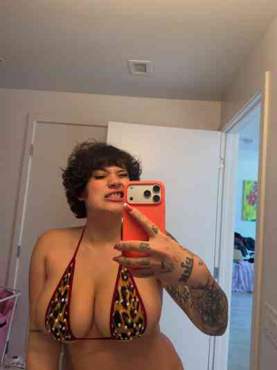 28 year old Caucasian Escort in Dayton OH I’m available to hook up 24/7, Experience a good pleasure 