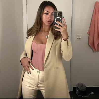 26Yrs Old Escort Asheville NC Image - 1
