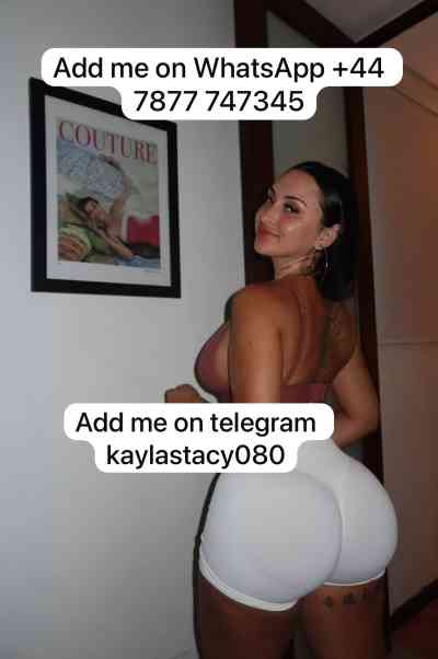 28Yrs Old Escort Rushden Image - 3