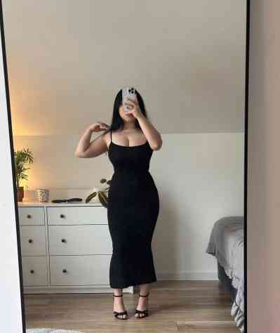 27 year old Escort in Kissimmee FL I’m available for INCALL OUTCALL and overnight services,