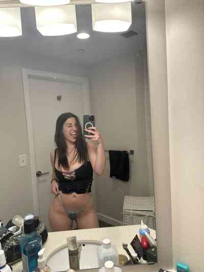 30 year old Escort in Florence KY Alison Relaxing Body Massage