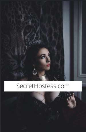 Moon Rose 33 year old Escort in Tweed Heads