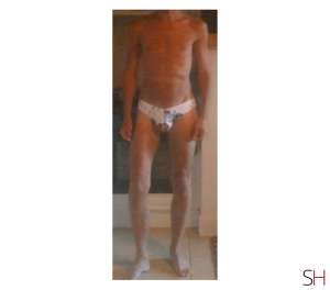 Man offers sensual massage to males 36 year old Escort in West