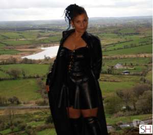 50Yrs Old Escort West Image - 1