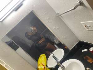 Avaliable now incalls outcalls 22 year old Escort in Modesto CA