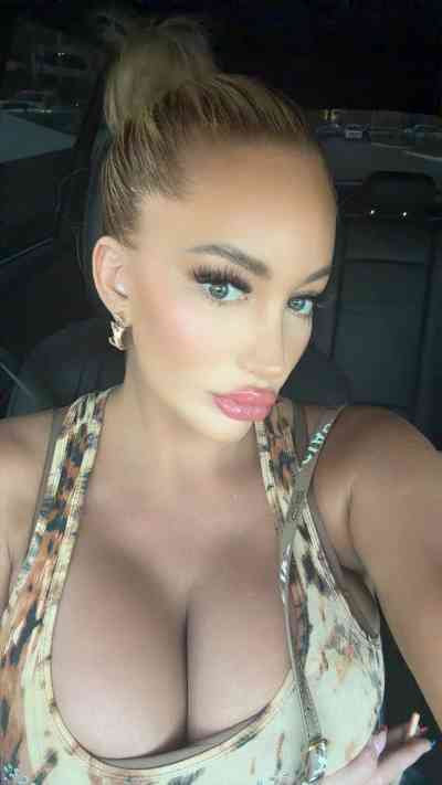 26 year old Escort in Beaumont TX A female masseuse