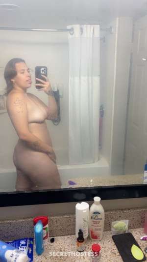 incall carplay 22 year old Escort in Terre Haute IN