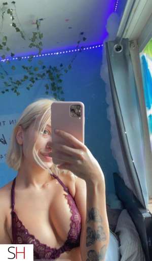 Down to meet and fuck whenever you want 24 year old Escort in Fredericton